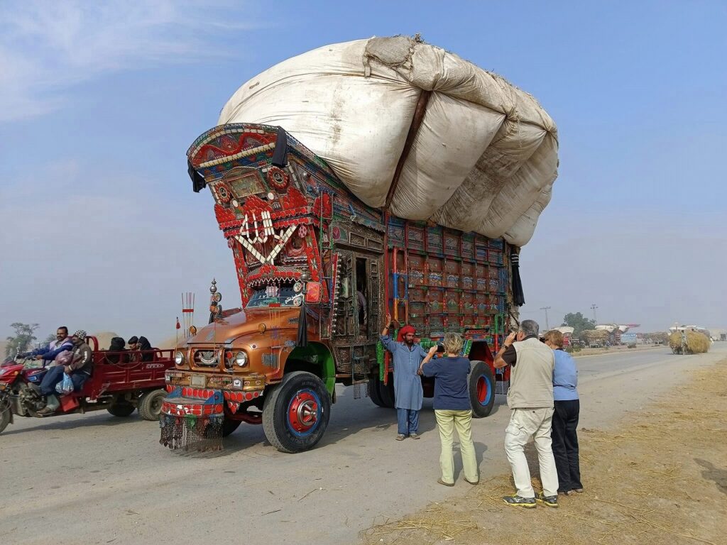 TOUR FROM LAHORE TO COASTAL HIGHWAY