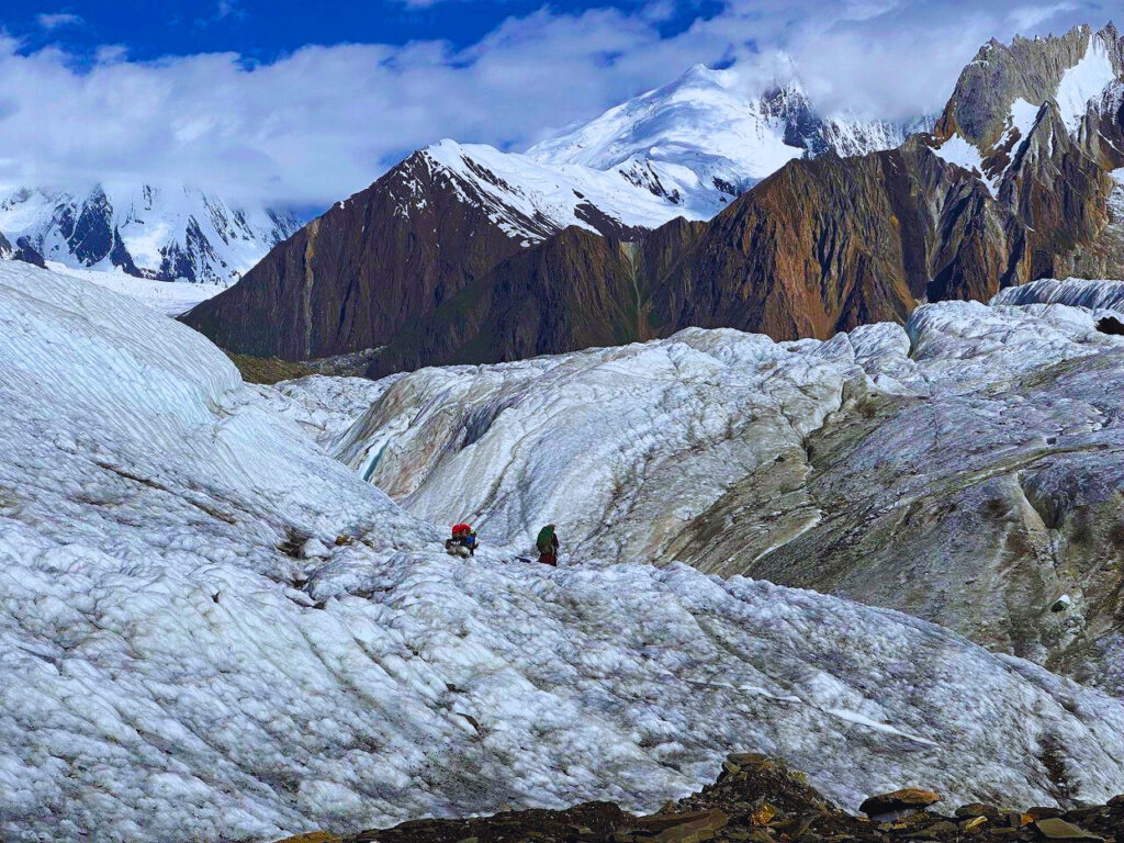 GASHERBRUM II CLIMBING EXPEDITION