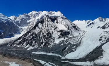 Tirchmir Climbing Expedition