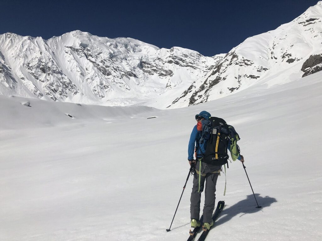 SKI TOURING IN PAKISTAN