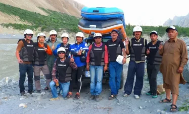 WHITE WATER RAFTING IN PAKISTAN