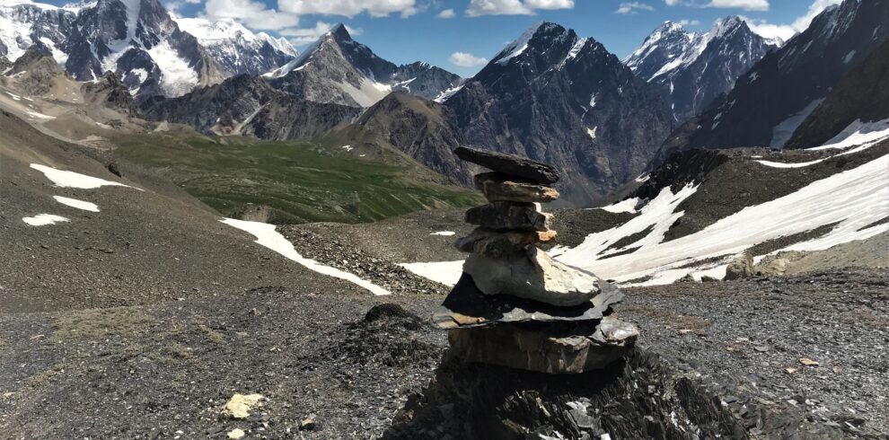 yasinTHUI PASS TREK