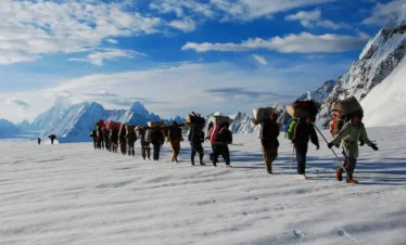 SNOW LAKE BIAFO-HISPAR TREK