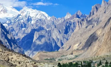 MASHERBRUM BASE CAMP TREK