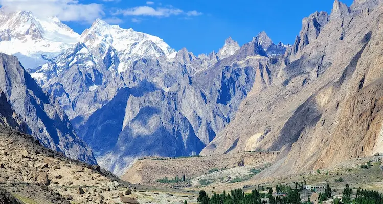 MASHERBRUM BASE CAMP TREK