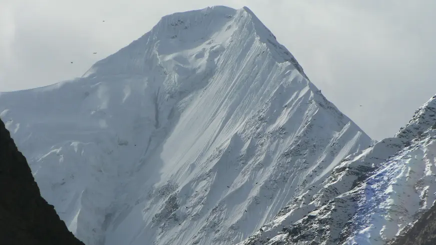 TREKKING PEAKS