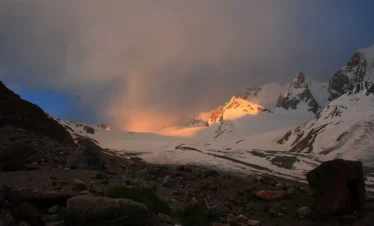 CLIMBING PEAK IN DARKOT – YASIN VALLEY