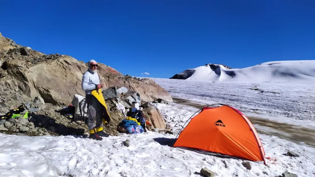 CLIMBING PEAK IN DARKOT – YASIN VALLEY