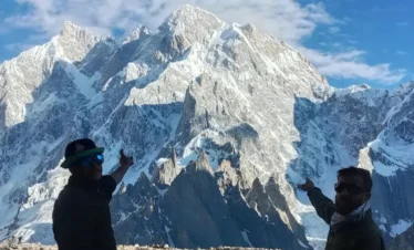 CLIMBING PEAK IN CHARKUSA VALLEY