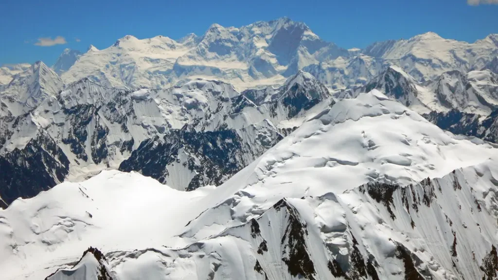 CLIMBING IN KUKSIL VALLEY- KHUNJERAB PASS