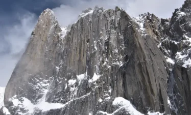 CLIMBING IN NAGMA VALLEY - SKARDU