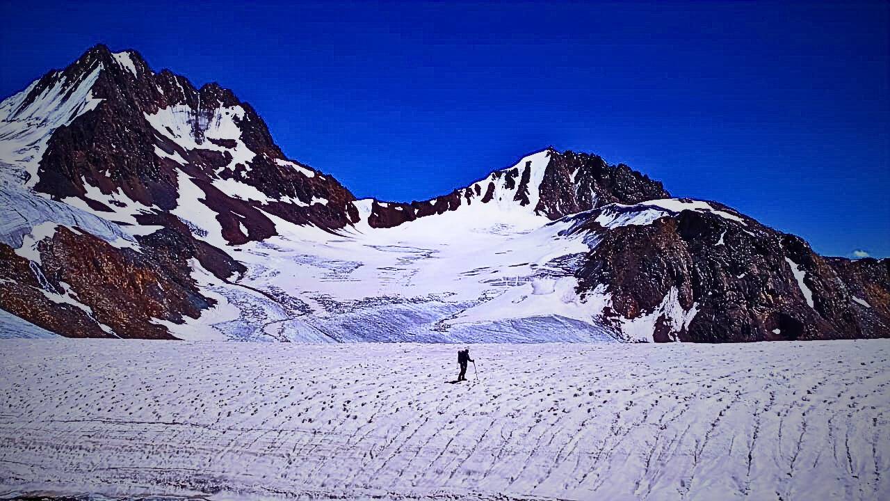 Trekking to Darkot Pass in Hindu-kush mountain range (Yasin Valley)
